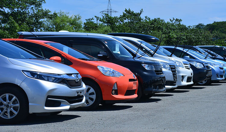 Причины популярности автомобилей с японских аукционов